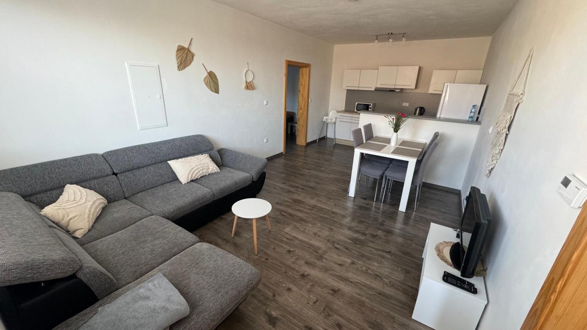 Apartman Lilly Borovany  Exteriör bild